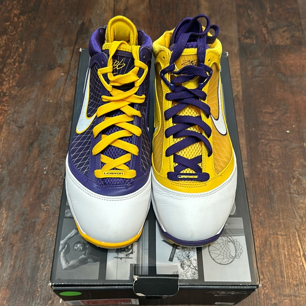 Nike Lebron VII 7 lakers size 8